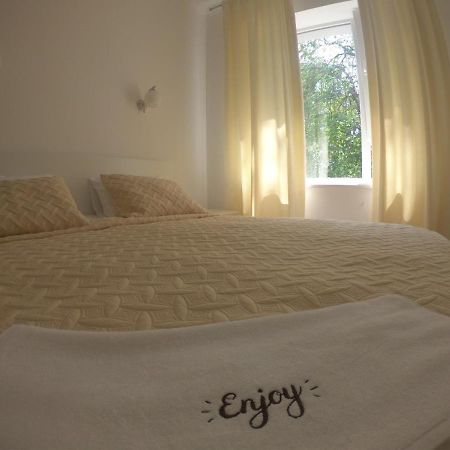Boutique Hotel Enjoy Сергеевка Экстерьер фото