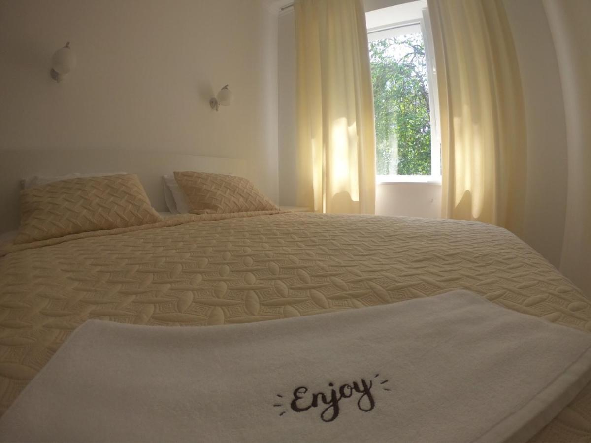 Boutique Hotel Enjoy Сергеевка Экстерьер фото